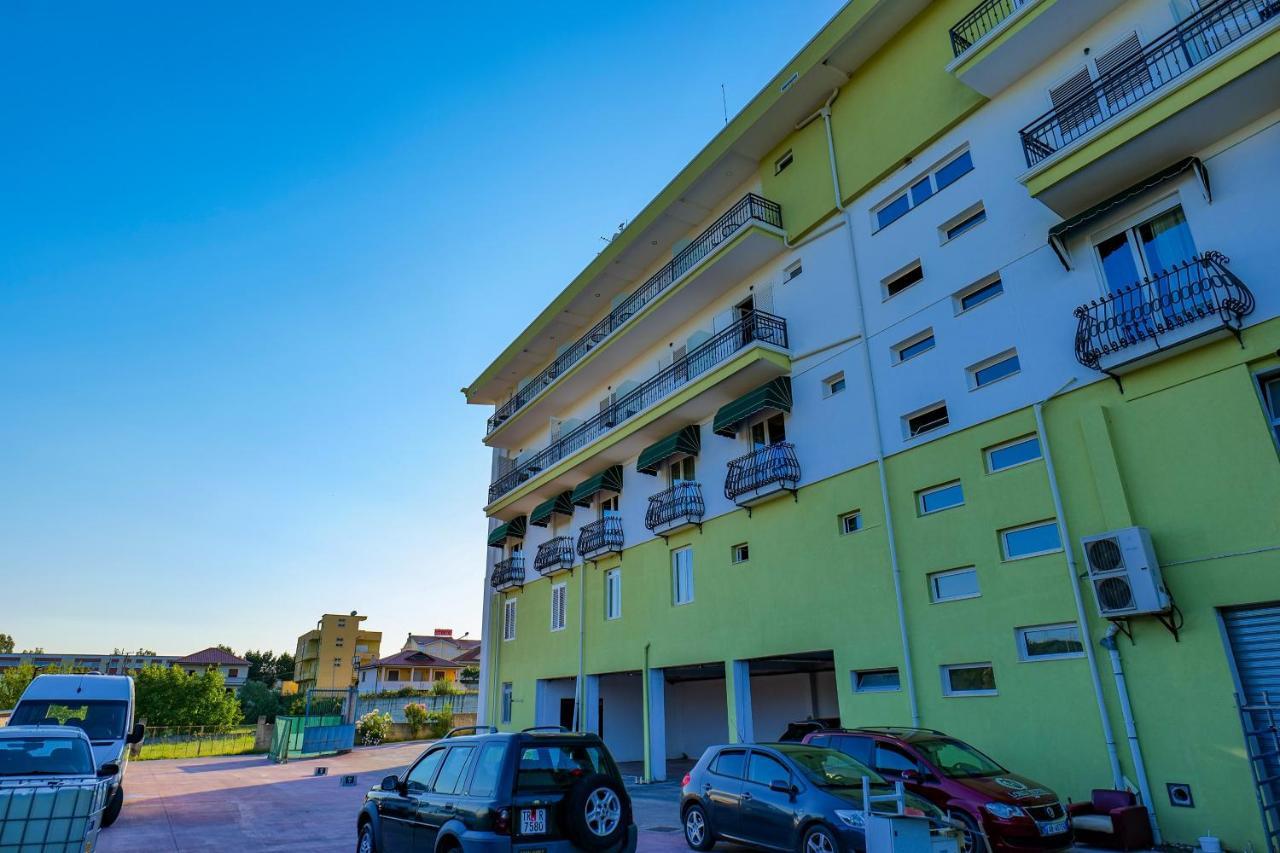 Lord Hotel Tirana Vorë Exteriér fotografie